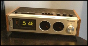 Panasonic RC-6472 Black Lighted Flip Clock