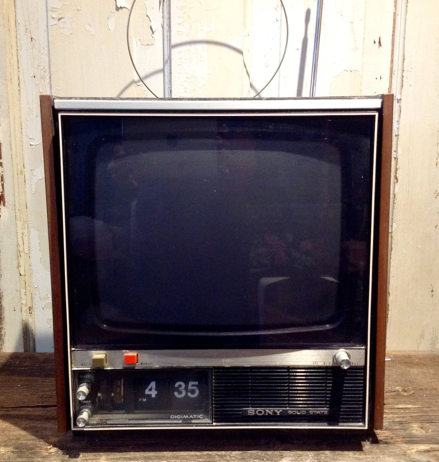 The SONY SOLID STATE Portable DIGIMATIC TELEVISION - Flip Clock Fans Forum